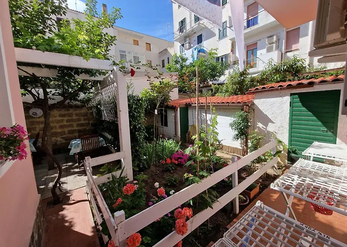 Bed and Breakfast Il Giardino Degli Iris Alghero